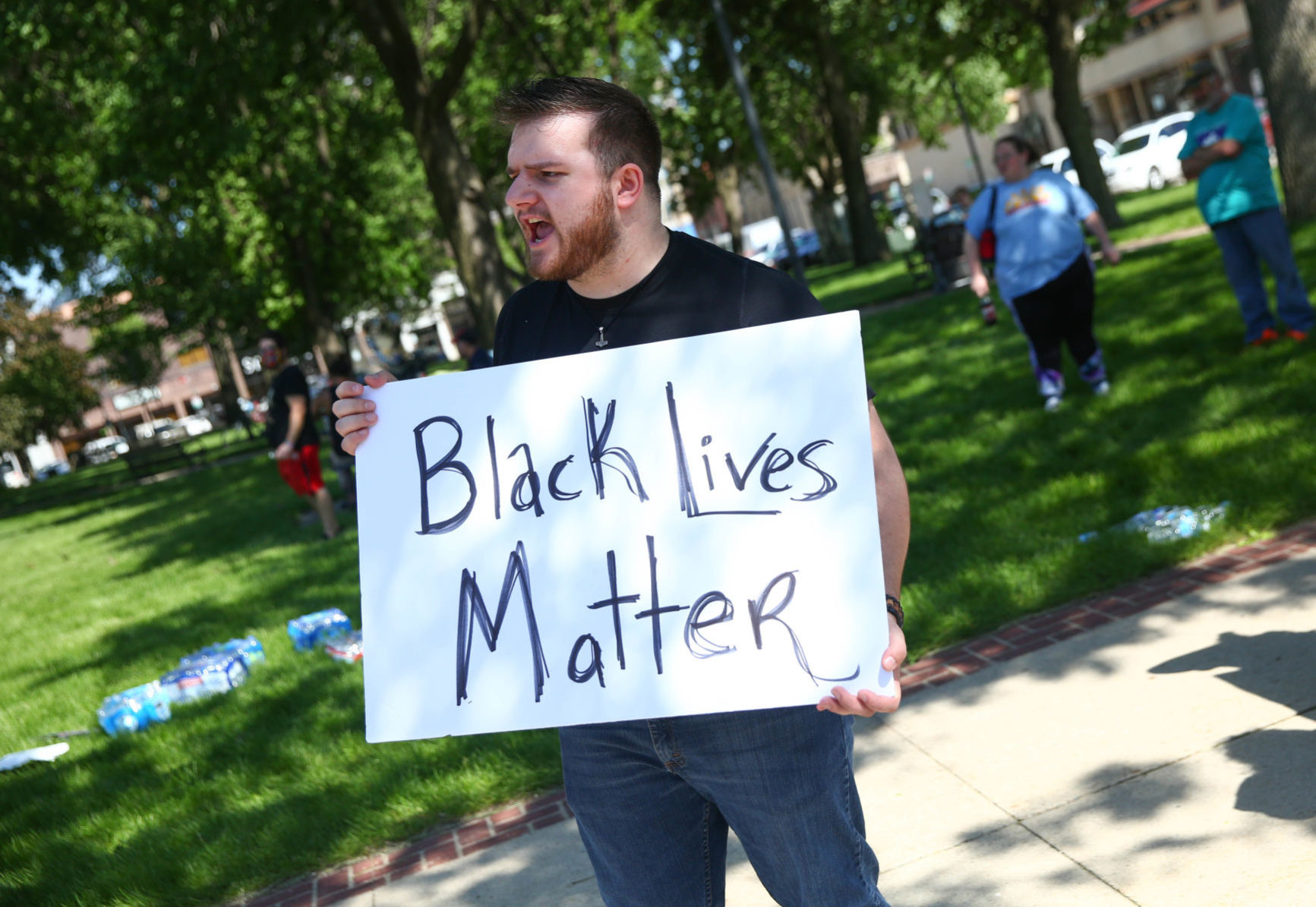 #BlackLivesMatter protest Mason City June 1 (40).jpg